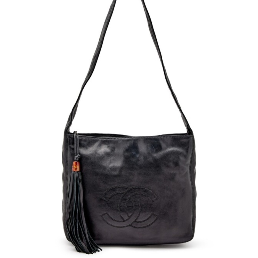 CHANEL CC Logo Tassel Black Lambskin Shoulder Hobo Bag